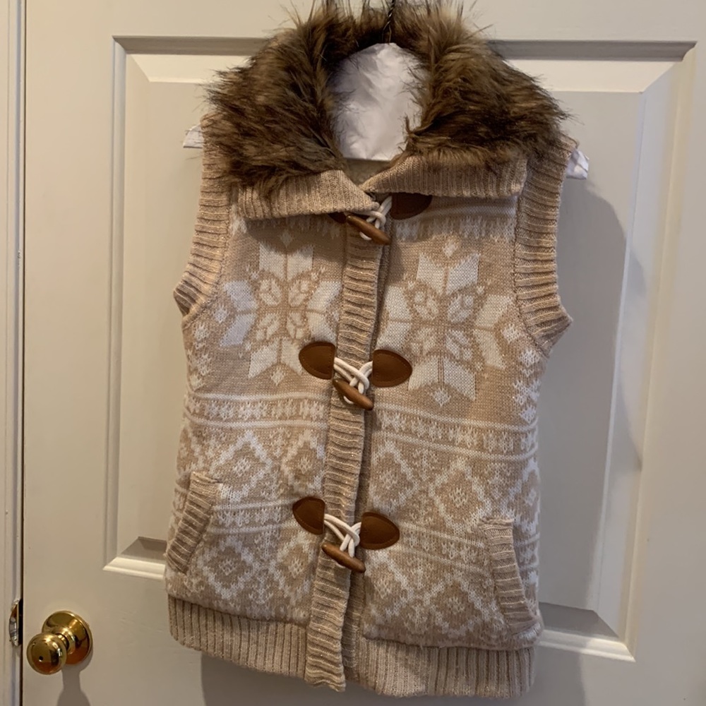 EUC Girls Pink Republic Sweater Vest SZ-10/12